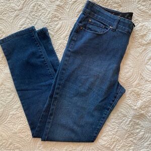 Jones New York Straight Leg Jeans
